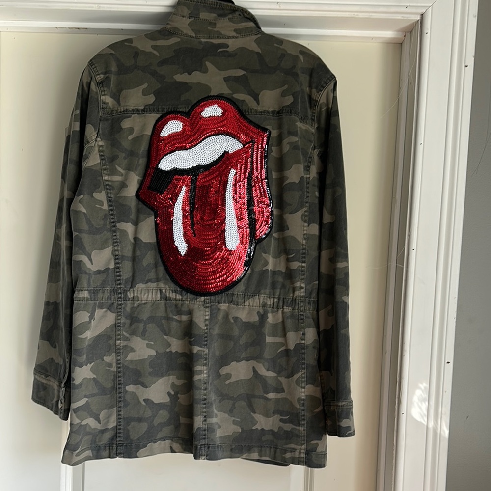1 of  a kind !!Camouflage Jacket with Sequin Rolling Stones tongue